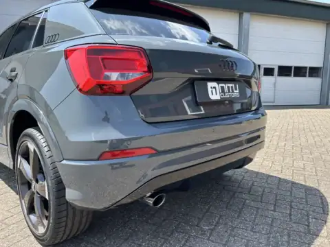 ontchromen audi achter links na