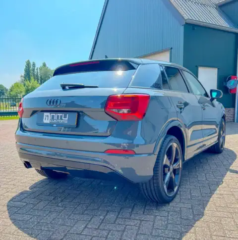 ontchromen audi achter rechts na