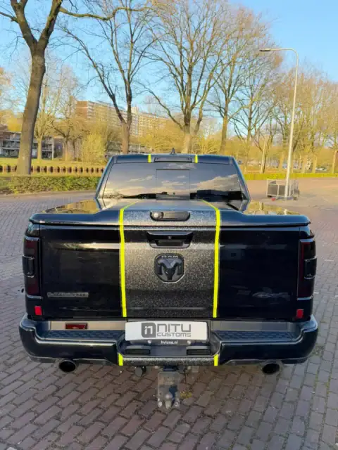 ram blinderen en striping 4