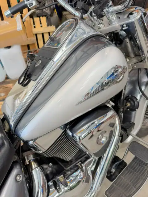 suzuki intruder 500 originele lak voor motor wrapping 2