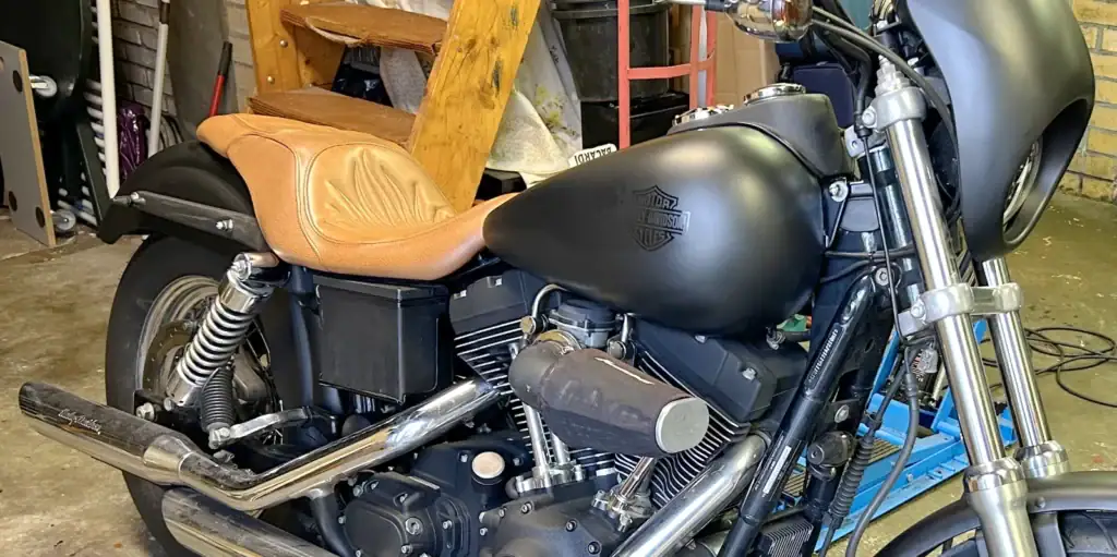 Professionele restyling van Harley Davidson Tilburg